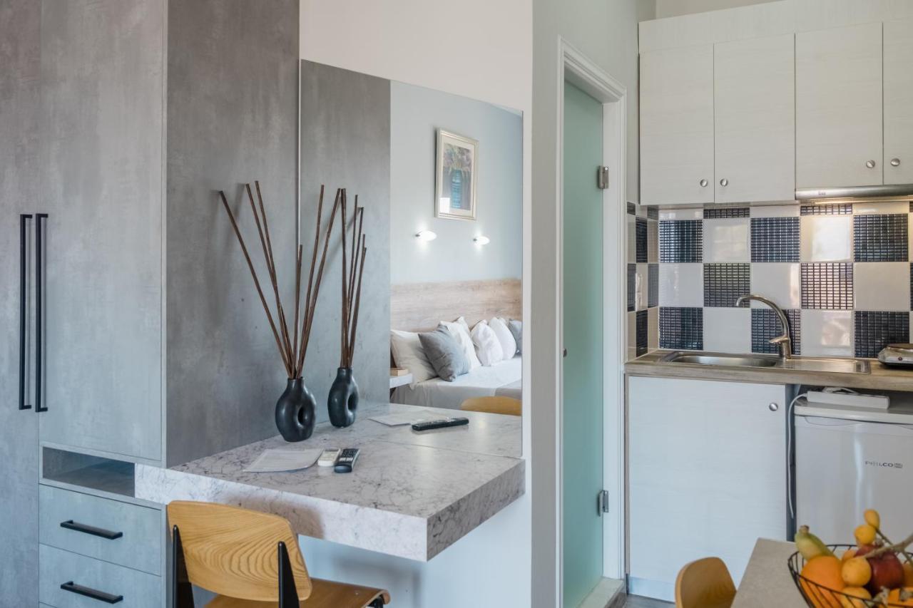 Miramare Apartments Platanias  Ngoại thất bức ảnh