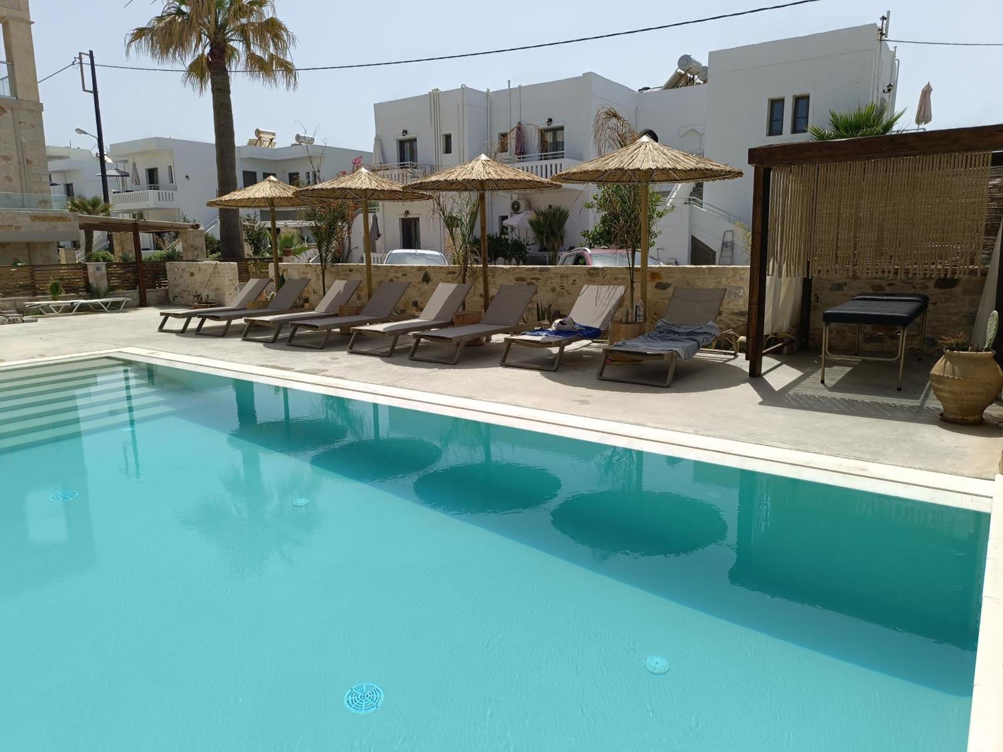 Miramare Apartments Platanias  Ngoại thất bức ảnh