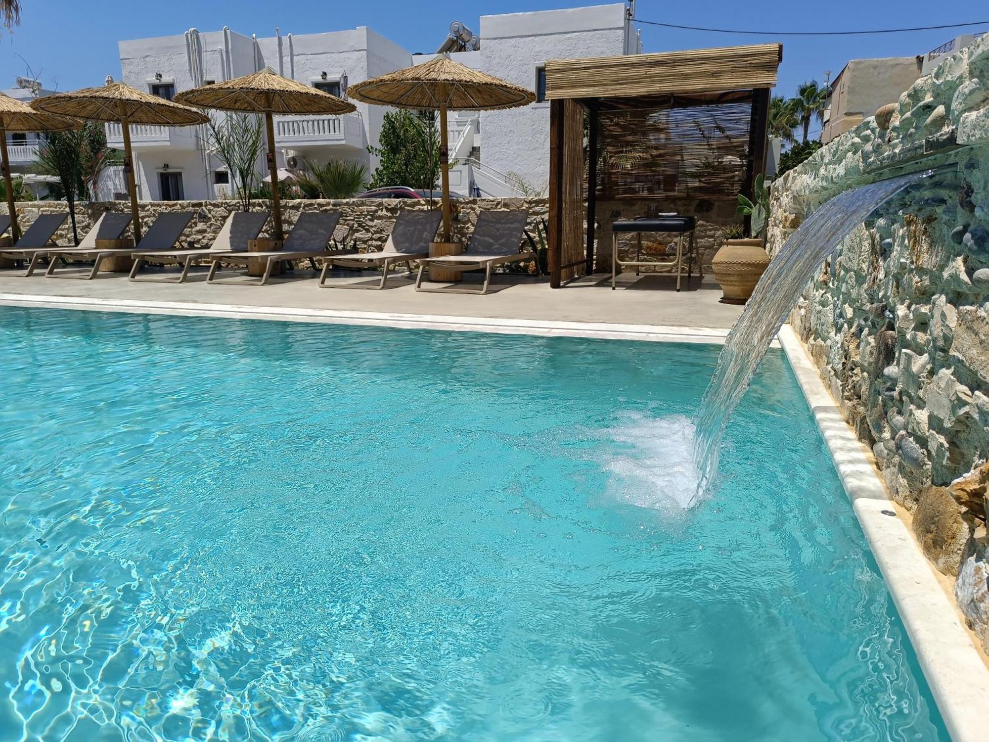 Miramare Apartments Platanias  Ngoại thất bức ảnh