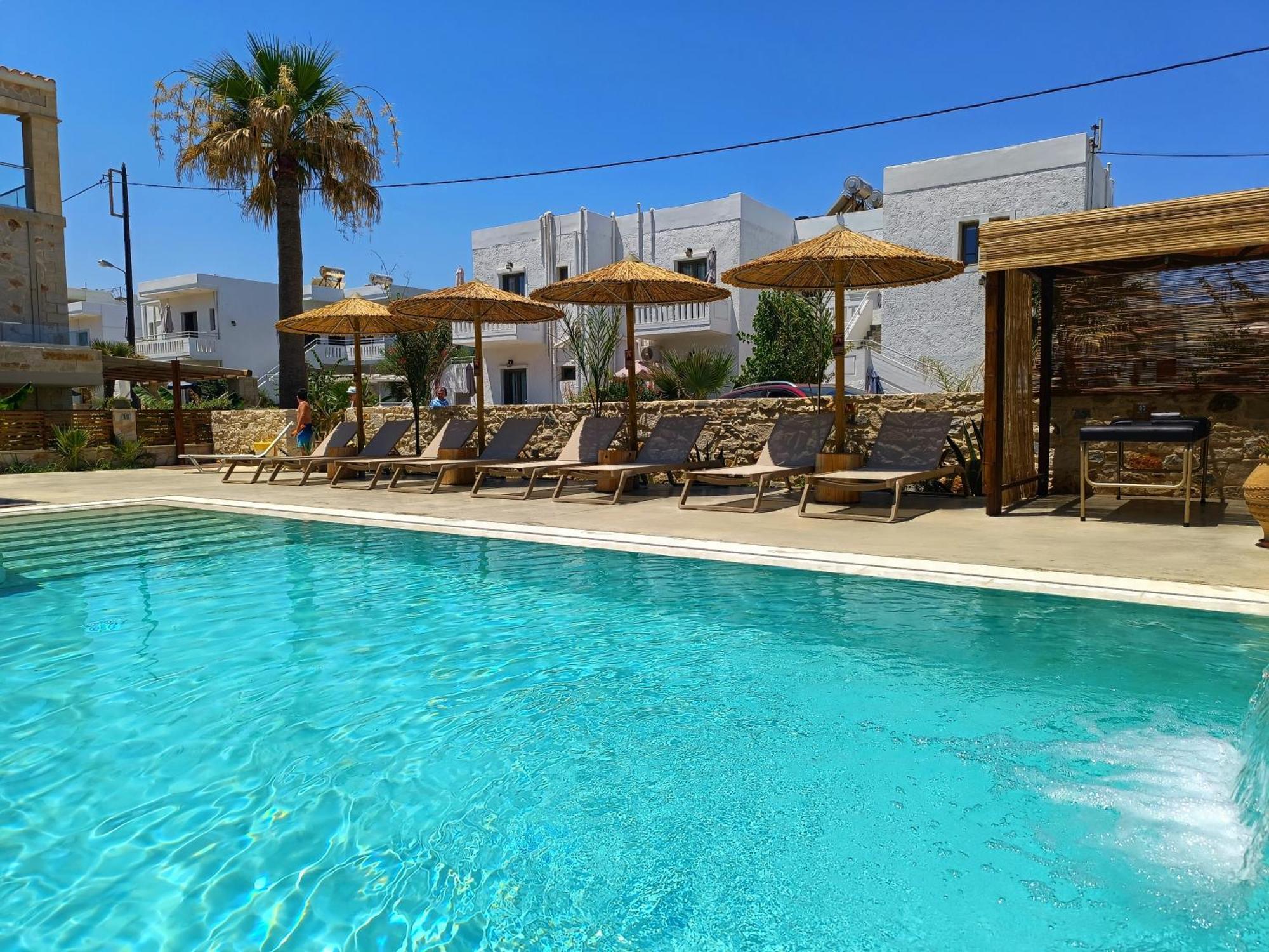 Miramare Apartments Platanias  Ngoại thất bức ảnh
