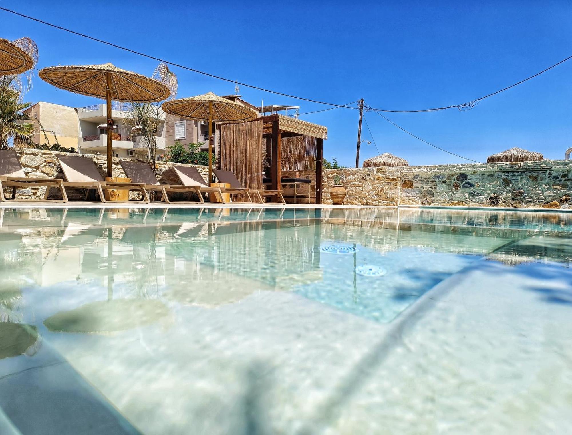 Miramare Apartments Platanias  Ngoại thất bức ảnh