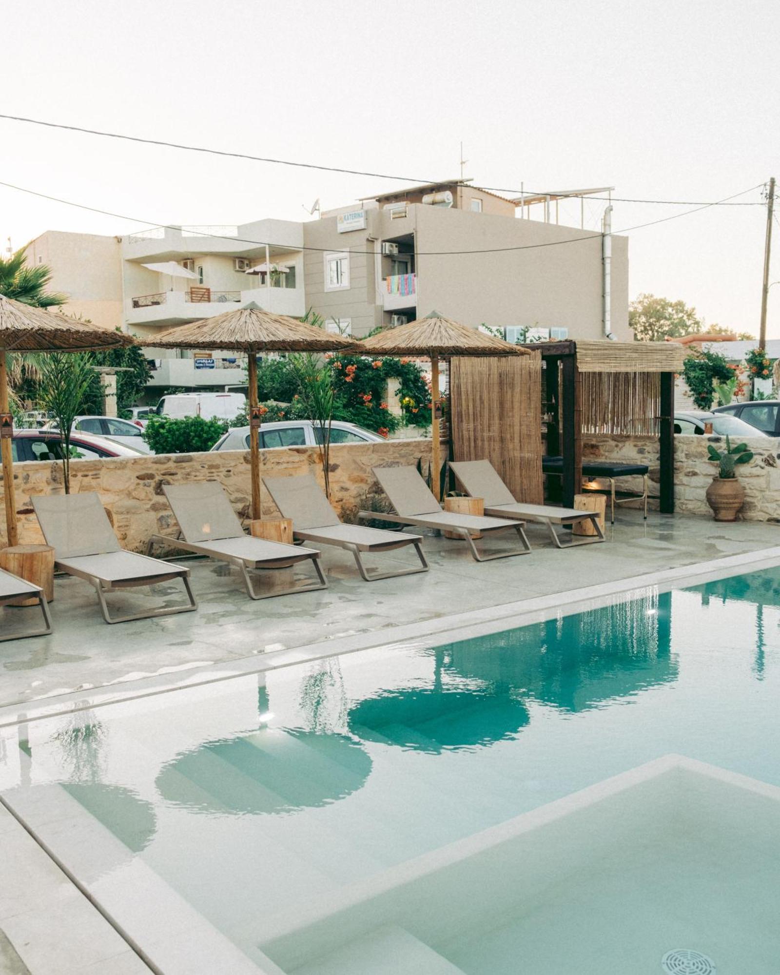 Miramare Apartments Platanias  Ngoại thất bức ảnh